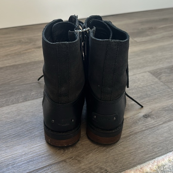 Ugg Kilmer II Lace Up Combat Style Black Winter Boots - Picture 6 of 8